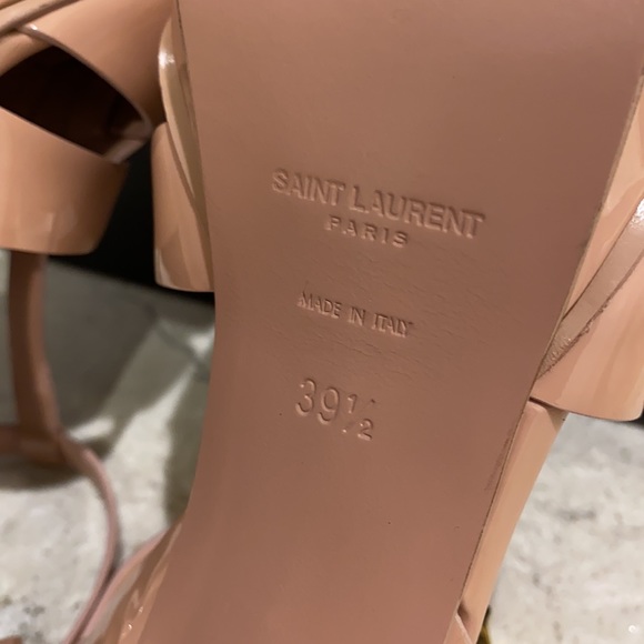 SAINT LAURENT Patent Tribute 75 Platform Sandals - Picture 16 of 16
